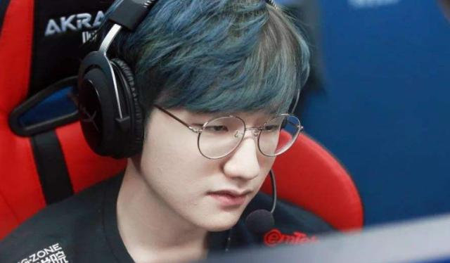 社会的交锋 社会的交锋