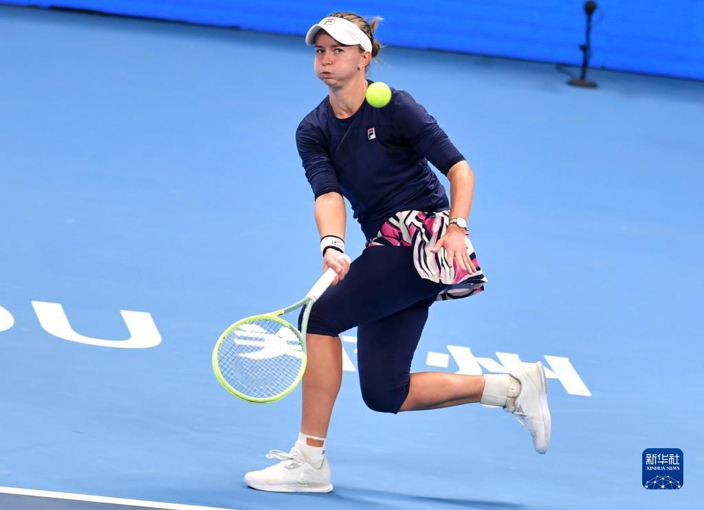 围绕巴萨与 围绕巴萨与