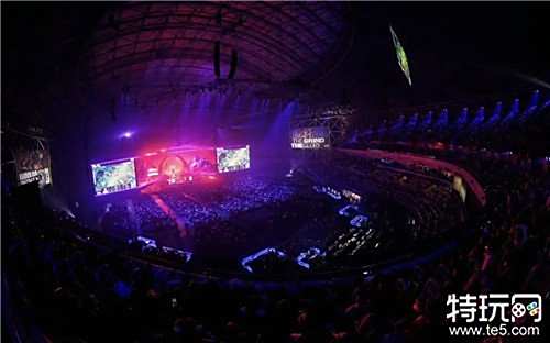 王俊杰与赵 王俊杰与赵